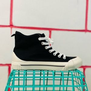 Esprit Luna Black High Top Sneaker 👟
